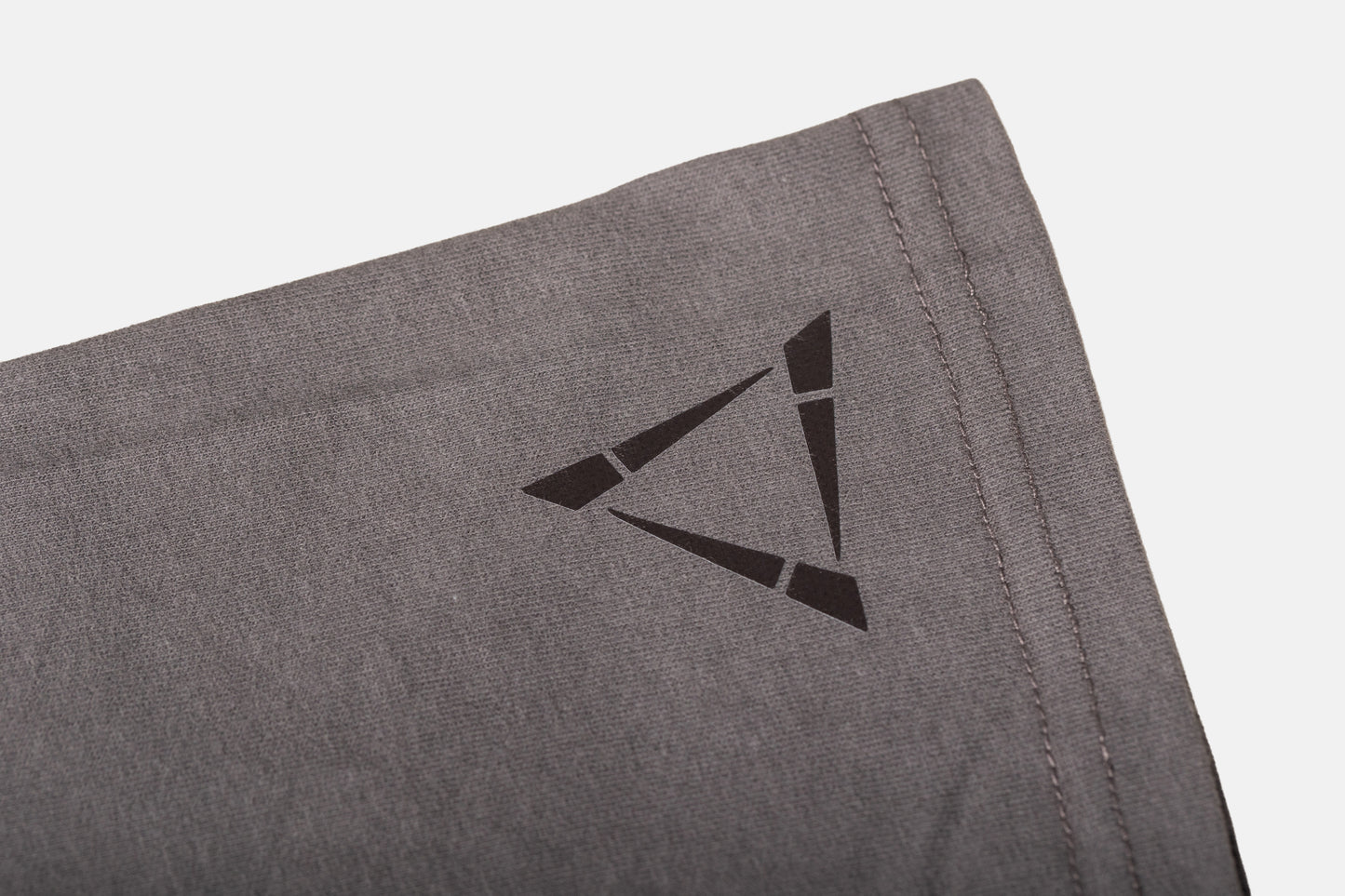 PLCOLLEGE-LOGO-T-shirt